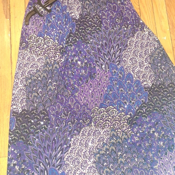 Dream Dance "line art" medium maxi dress - Picture 1 of 7